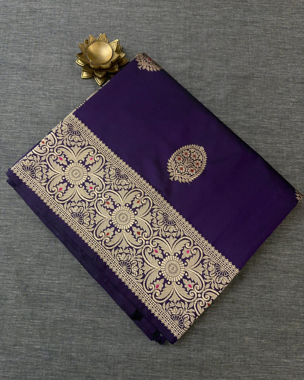 Regal Purple Silk Saree - Image 4
