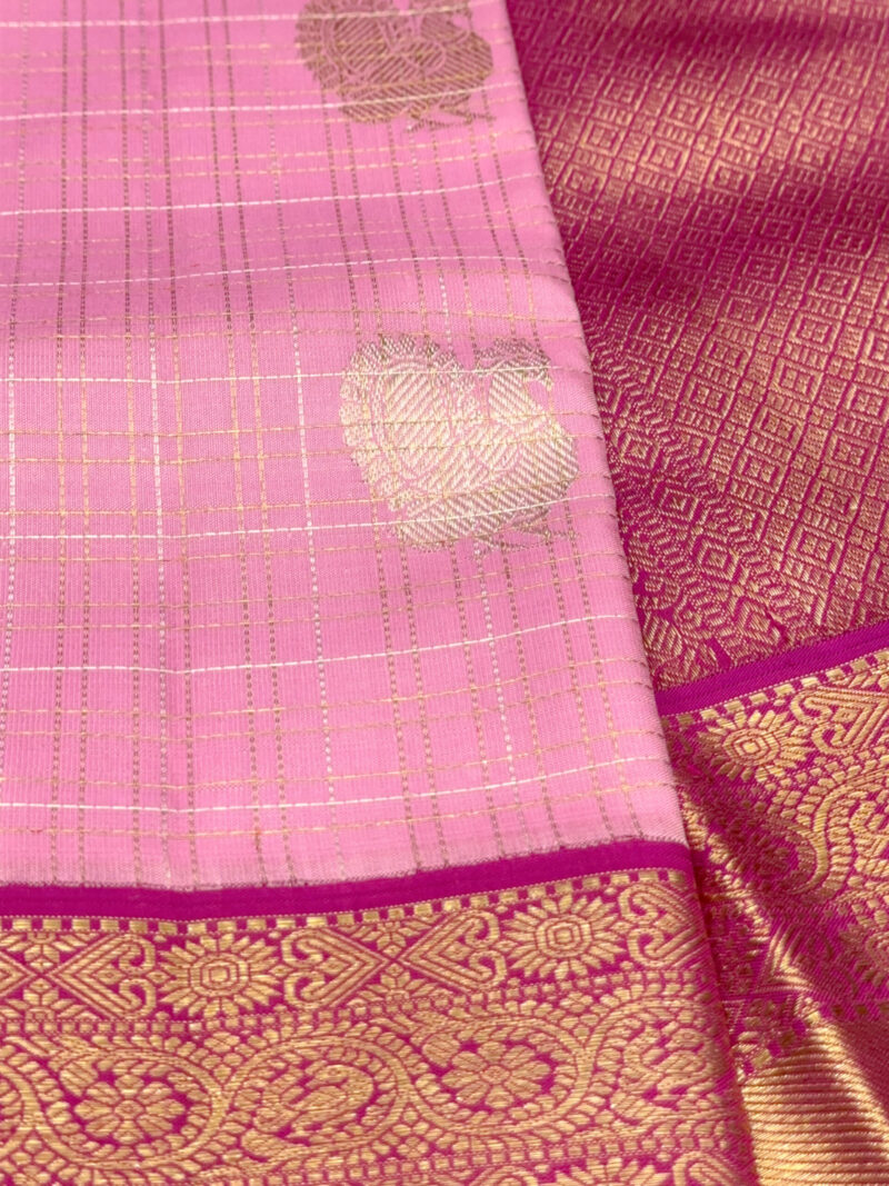 Light Pink Kanjivaram Saree - Image 4