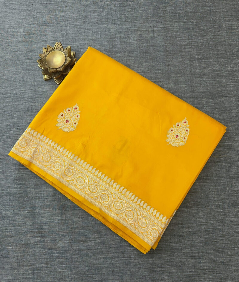 Golden Yellow Silk Saree - Image 4