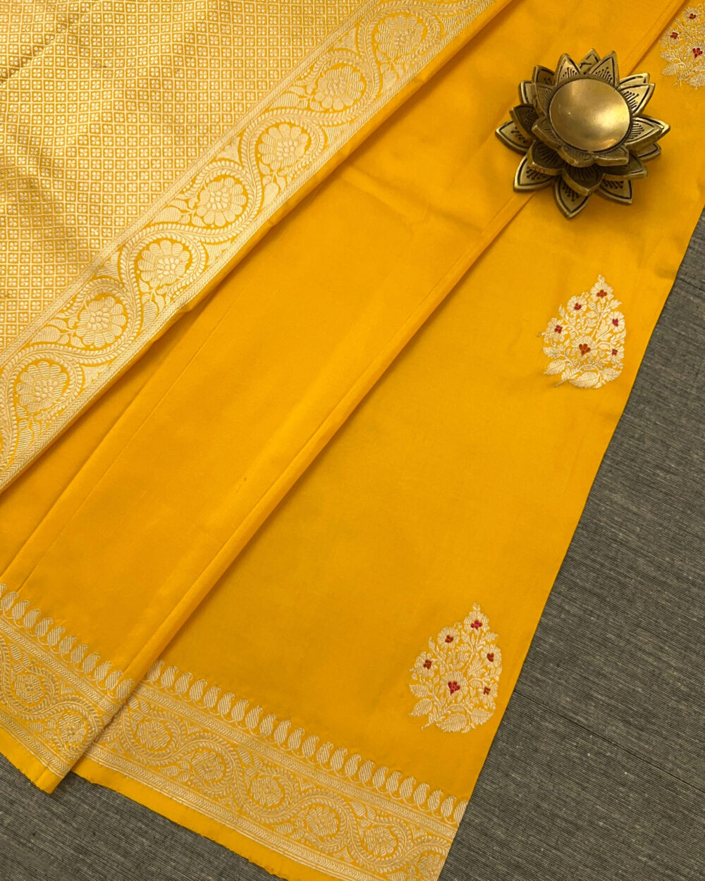 Golden Yellow Silk Saree - Image 2