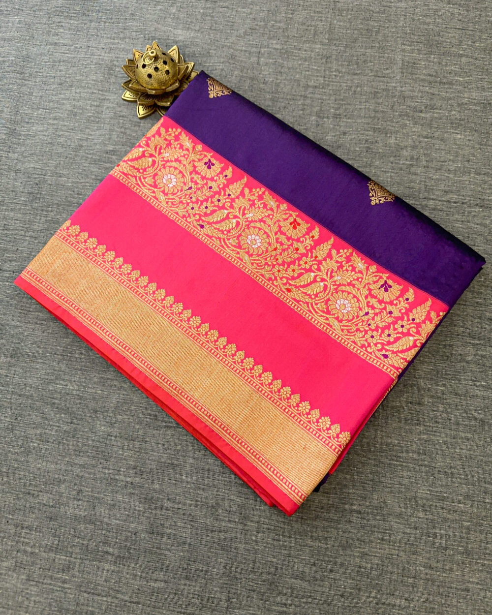 Purple and Red Banarasi Silk Saree - Image 4