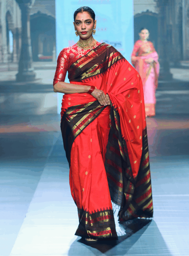 Red & Deep Brown Kanjivaram Saree