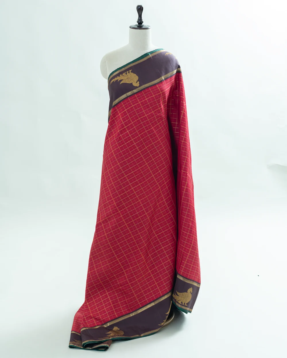 Exquisite Maroon Vintage Kanjivaram Saree