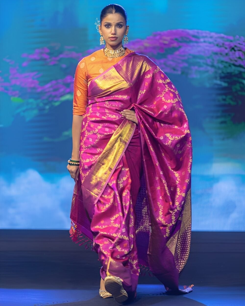 Magenta & golden buttis  Kanjivaram Silk Saree