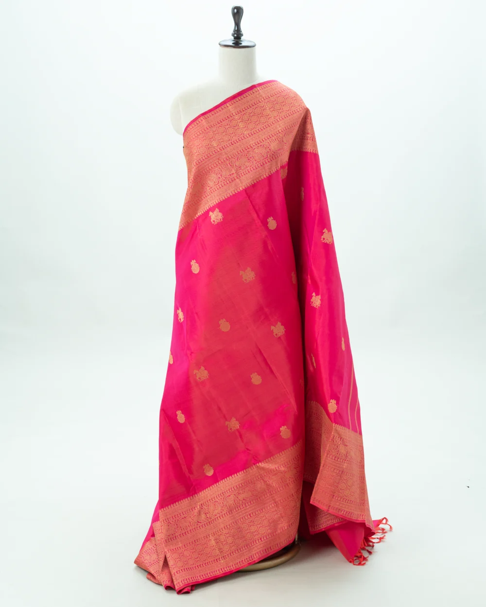 Radiant pink Kanjivaram silk saree