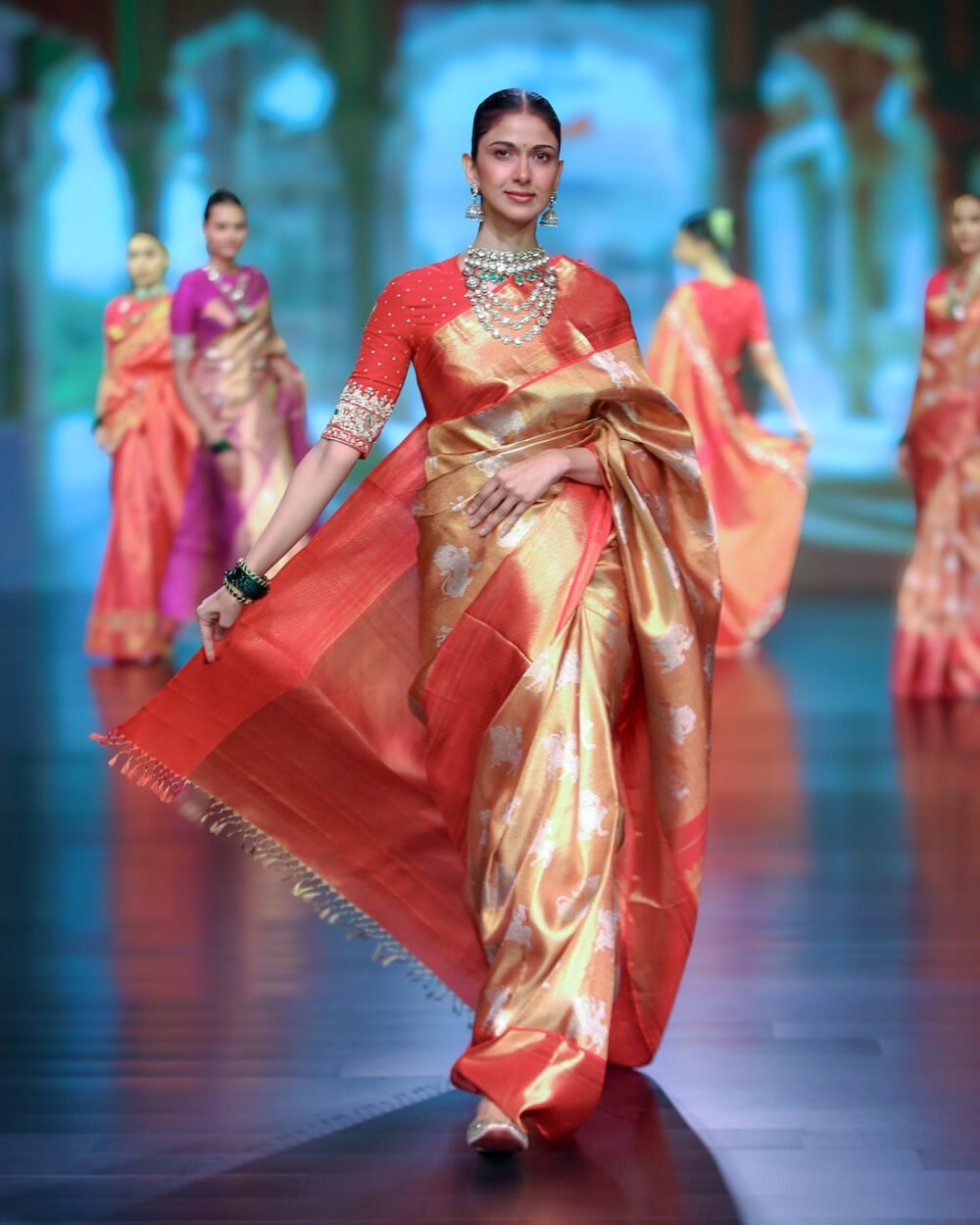 Antique Gold Tissue Kanjivaram Saree