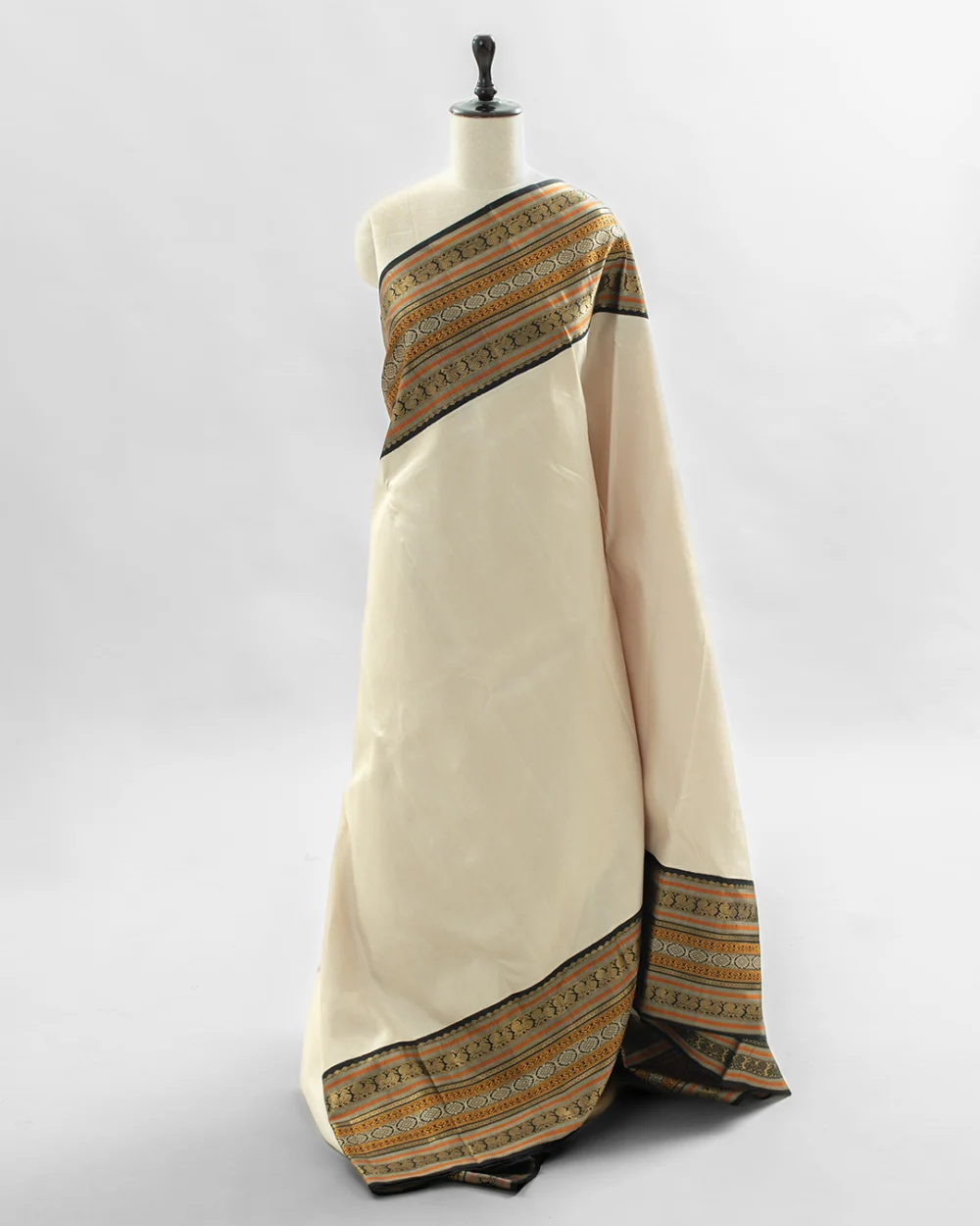 Cream & Black Korvai Kanjivaram Silk Saree
