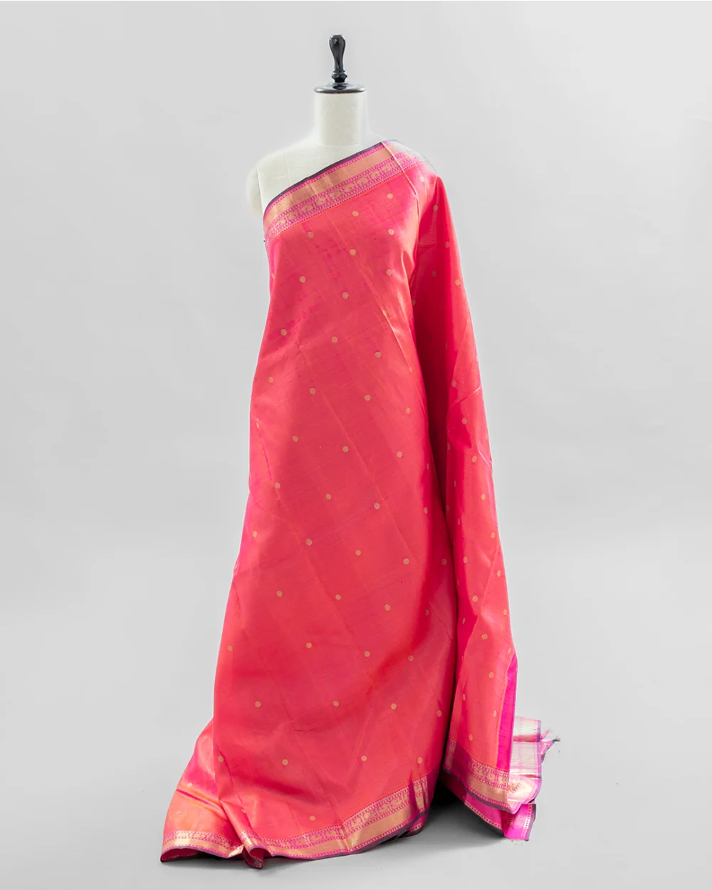 Dual-Tone Pink & Orange Vaira Oosi Kanjivaram Silk Saree