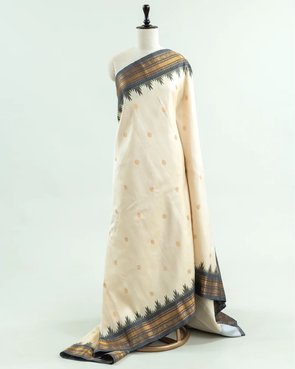 Cream & Charcoal Grey Gadwal Silk Saree