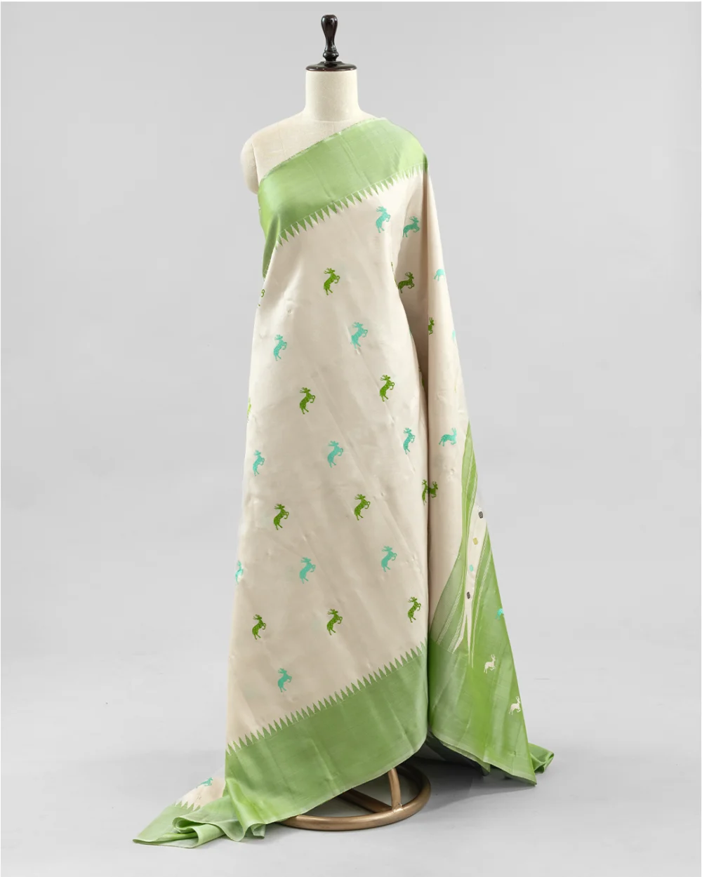 Off-white & Sea Green Deer Motifs Gadwal Silk Saree