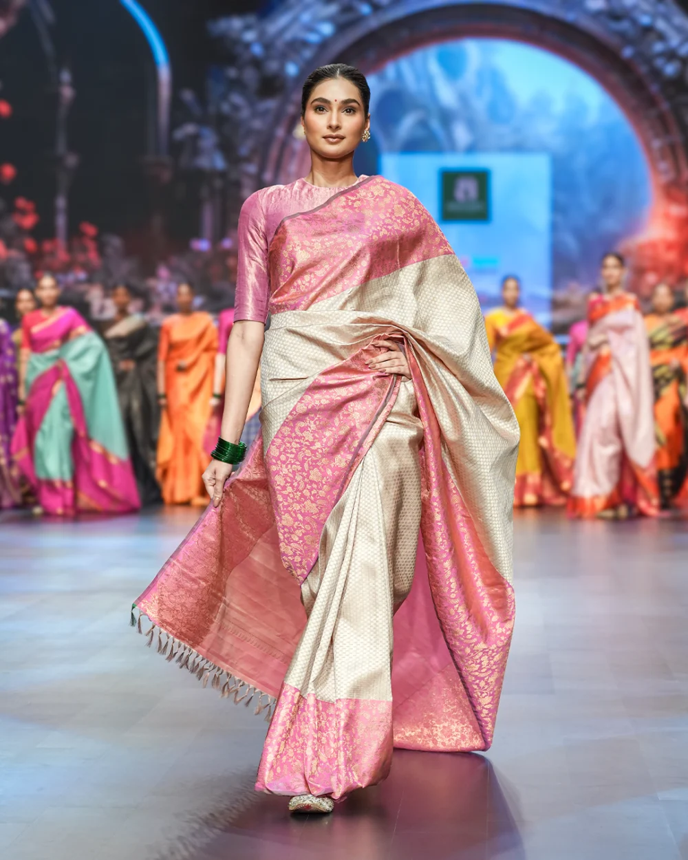 Beige & Soft Pink Kanjivaram Handloom Silk Saree