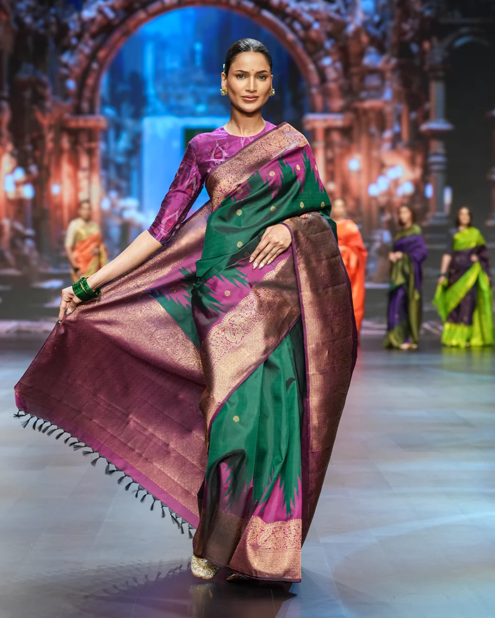 Deep Green & Meganta Kanjivaram Handloom Silk Saree