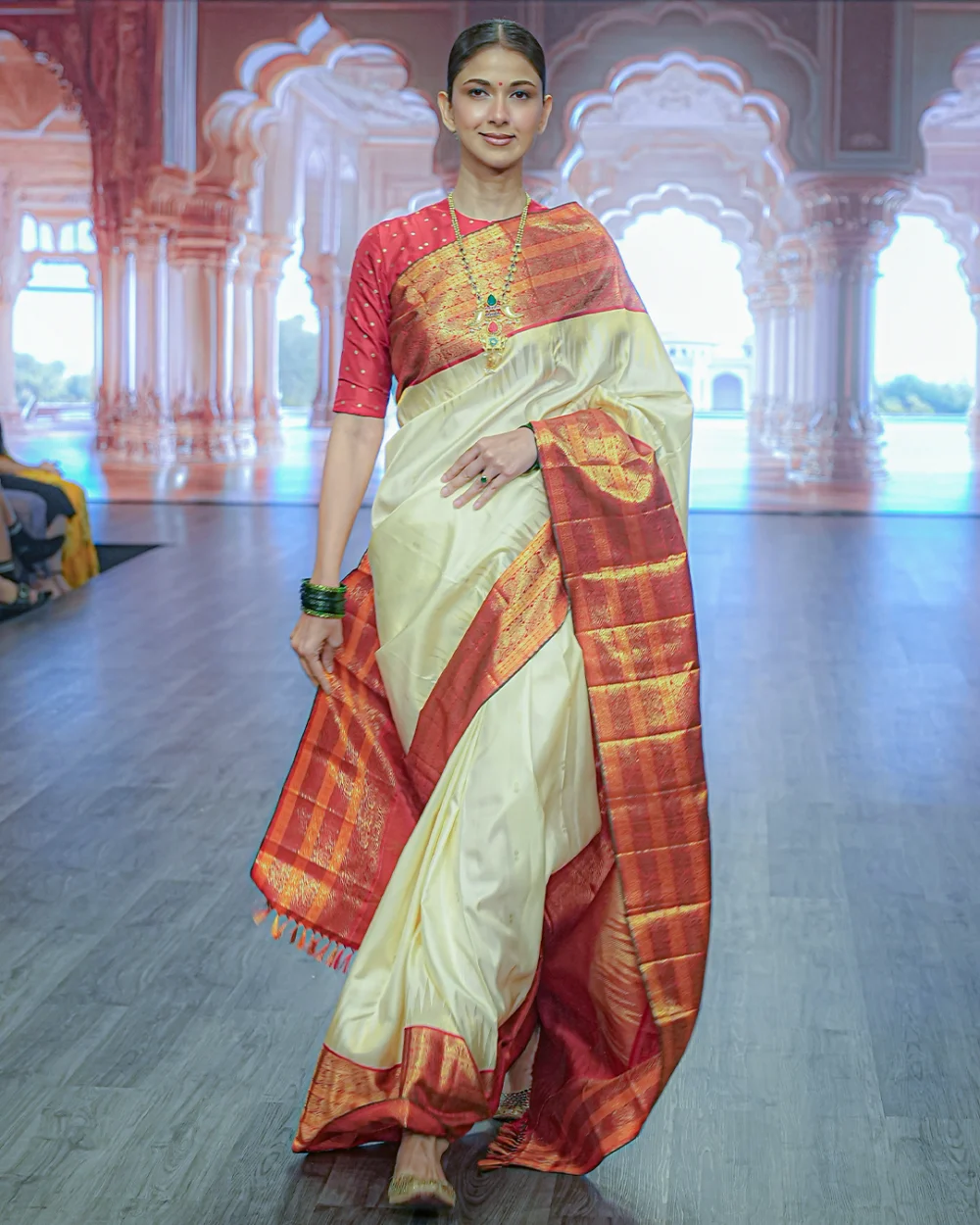 Cream & Red Kanjivaram Handloom Silk Saree