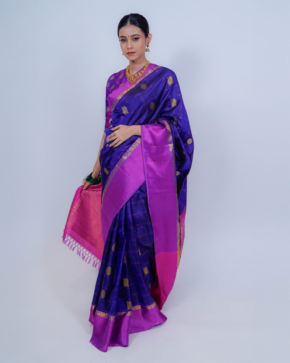 Deep Purple & Magenta Kanjivaram Handloom Silk Saree