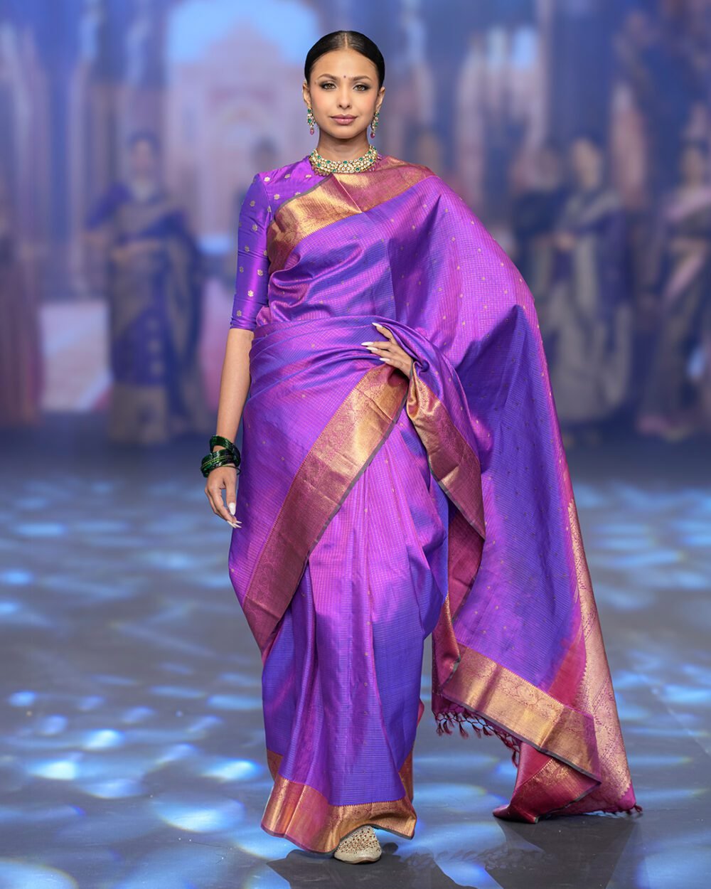 Magenta Purple & Pink Oosi Kattam Kanjivaram Handloom Silk Saree
