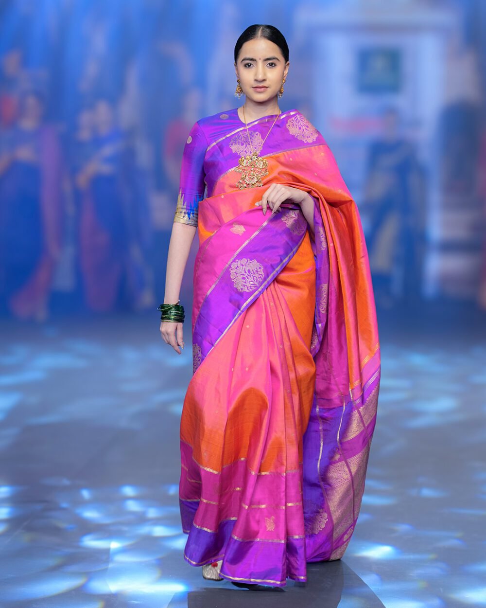Orangish Pink & Magenta Kanjivaram Handloom Silk Saree