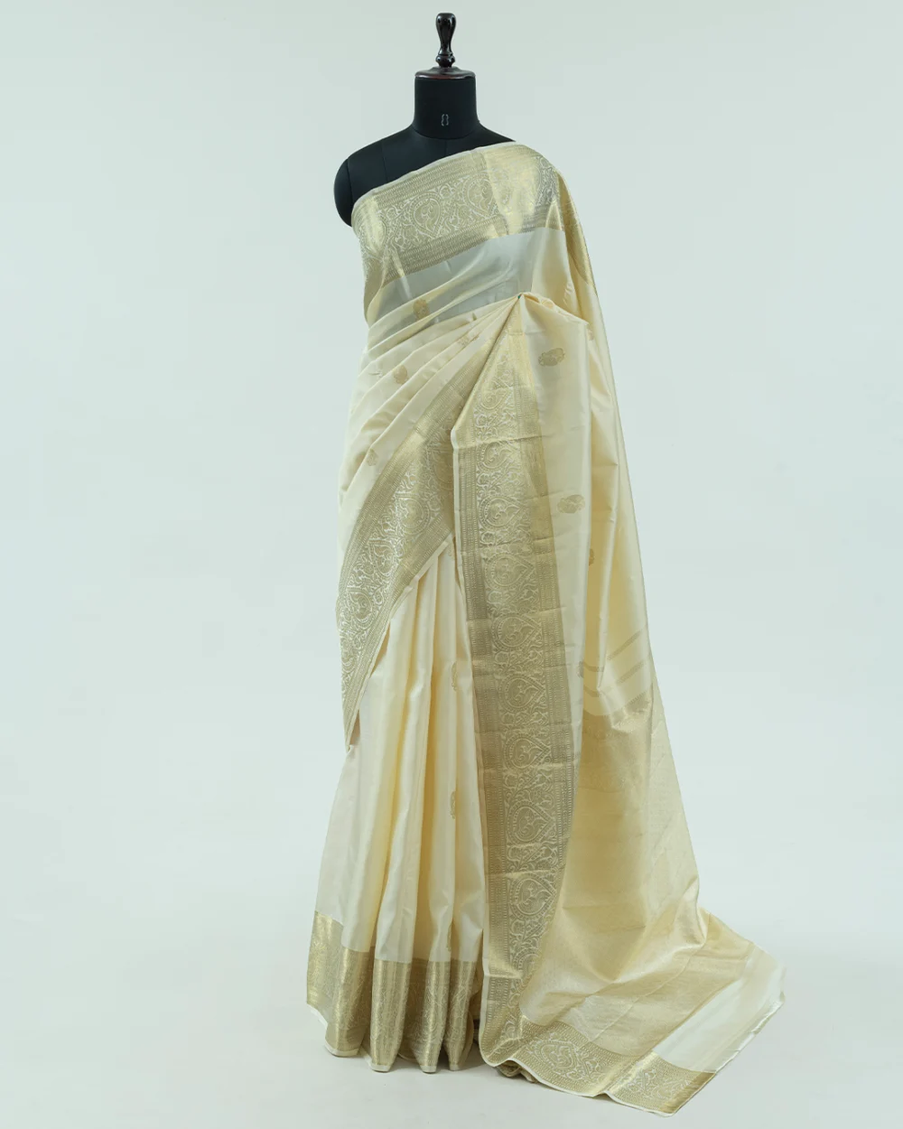 Cream Kanjivaram Handloom Silk Saree