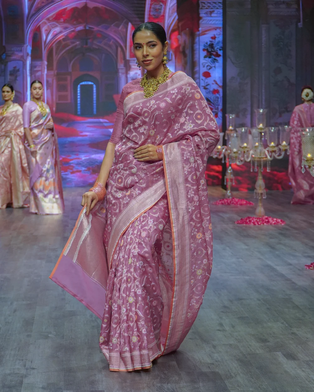 Light Baby Pink Kora Banaras Handloom Silk Saree