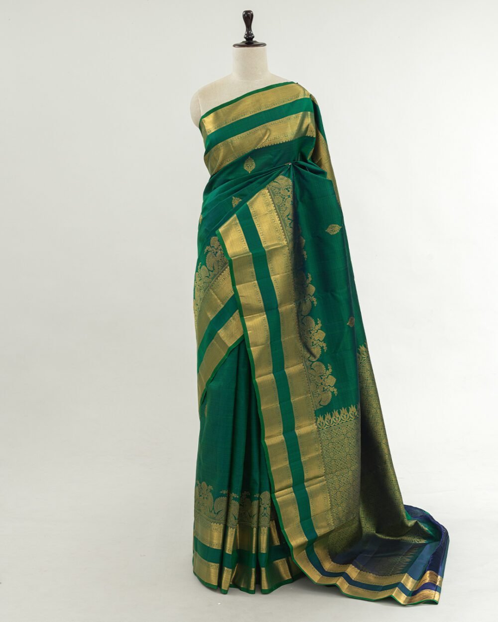 Forest Green Kanjivaram Handloom Silk Saree